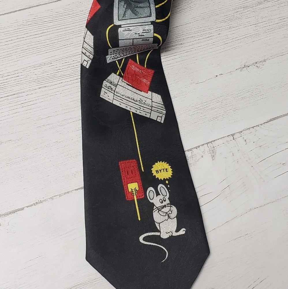 Dino Romaro Tie